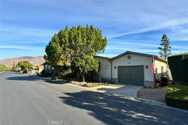 2230 Lake Park 207, San Jacinto, CA 92583