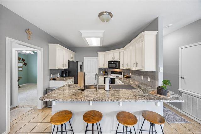 6829 Blue Skyway Dr, Corpus Christi, TX 78414