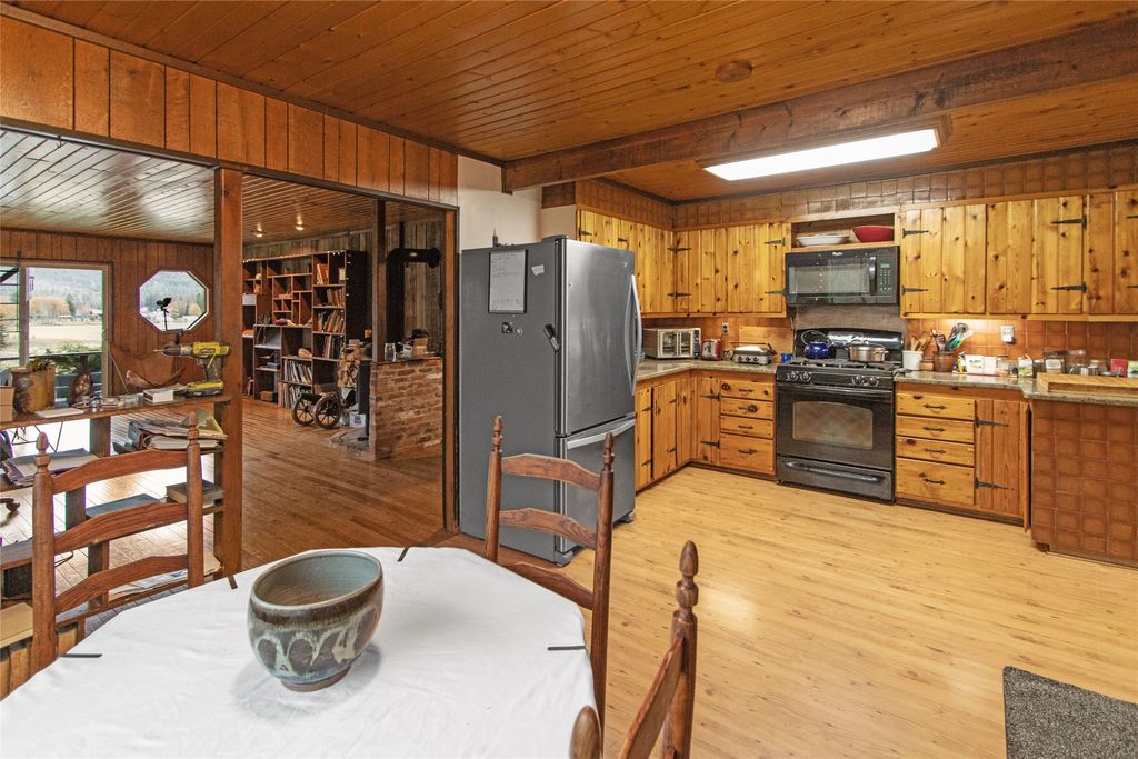 595 Lauman Road, Kalispell, MT 59901 photo 46