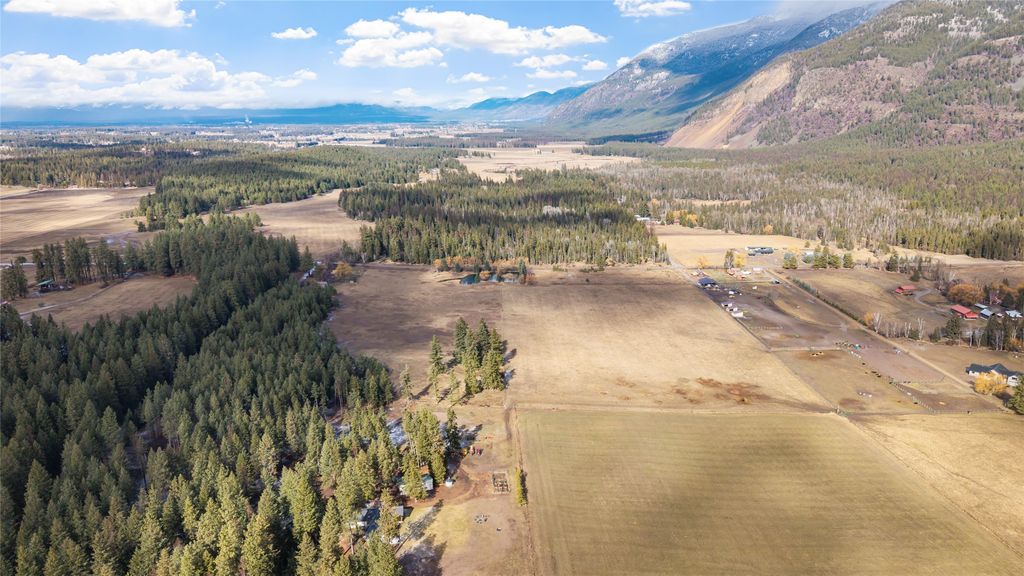 595 Lauman Road, Kalispell, MT 59901 photo 5