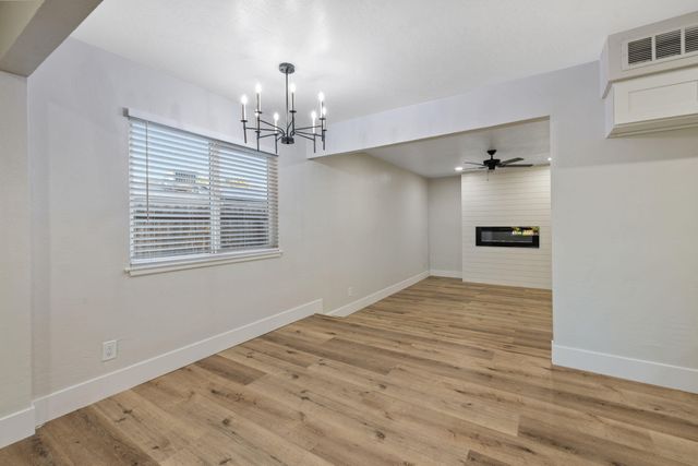 5374 N Santa Fe Avenue, Fresno, CA 93711