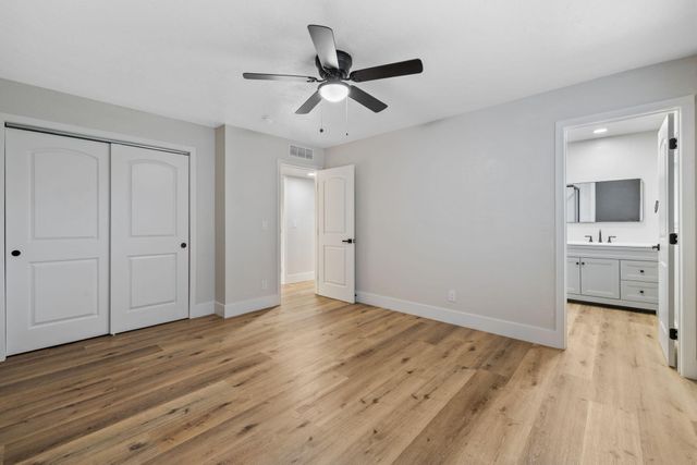 5374 N Santa Fe Avenue, Fresno, CA 93711