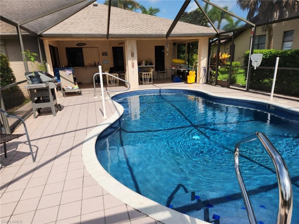250 Alameda AVE, FORT MYERS, FL 33905 — photo 5