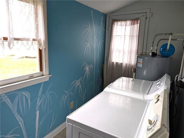 817 Park Drive, Gibsonville, NC 27249