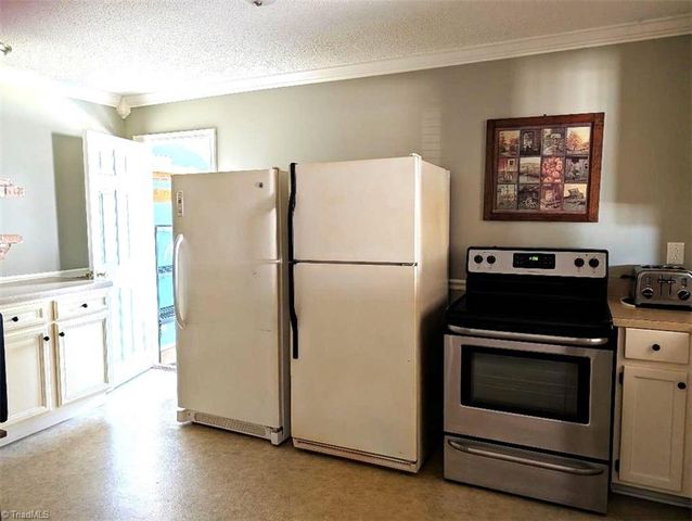 817 Park Drive, Gibsonville, NC 27249