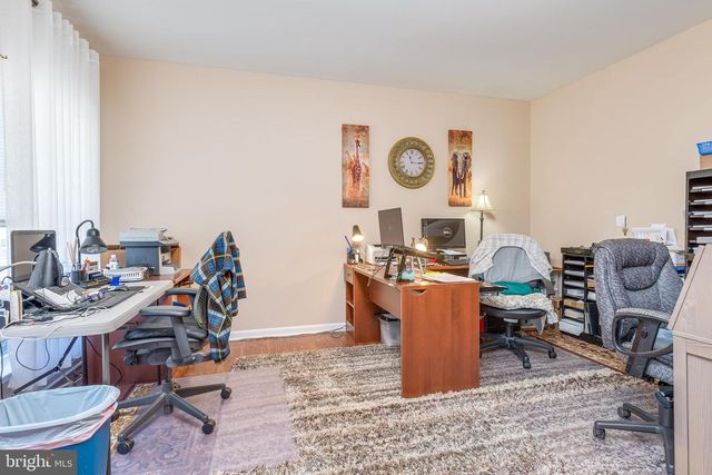 124 CHANDLERS GLEN DR, Bunker Hill, WV 25413