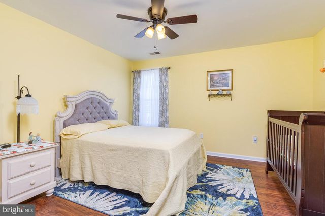 124 CHANDLERS GLEN DR, Bunker Hill, WV 25413