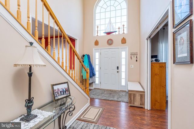 124 CHANDLERS GLEN DR, Bunker Hill, WV 25413