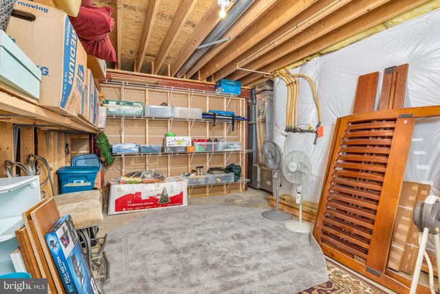 124 CHANDLERS GLEN DR, Bunker Hill, WV 25413