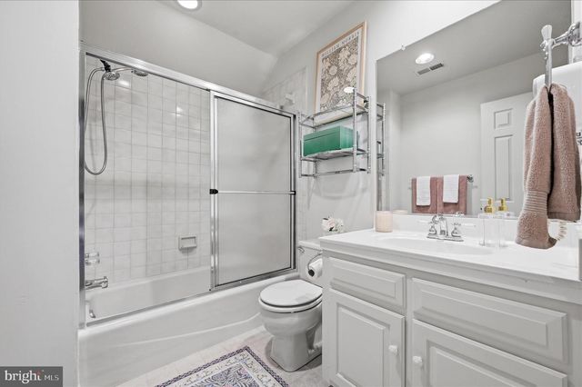 20 DRENNEN CT, Shepherdstown, WV 25443
