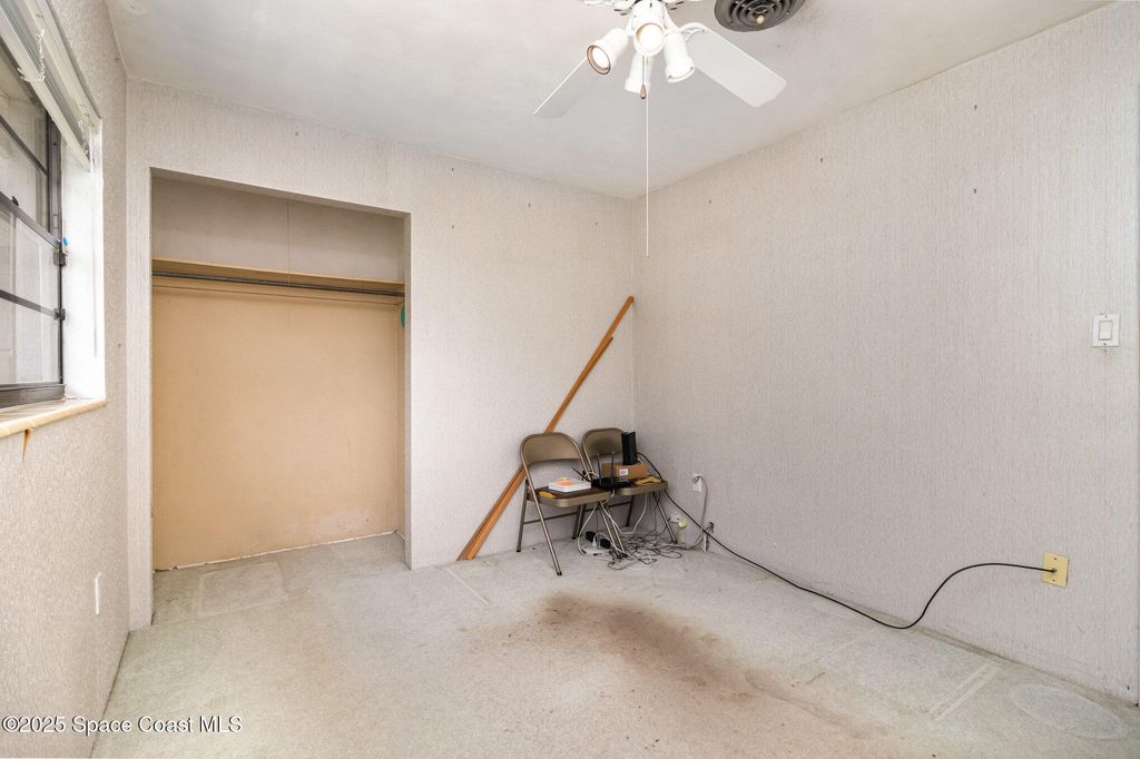 Image 21 of property listing at 198 Magnolia Avenue, Melbourne, FL 32935
