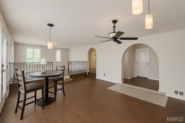 235 Quindaro Drive, Florissant, MO 63034