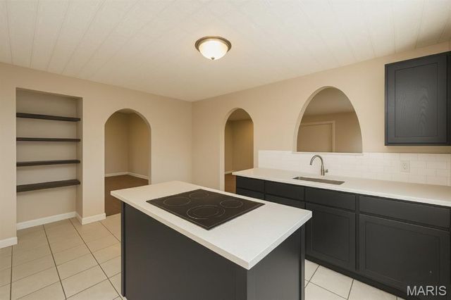 235 Quindaro Drive, Florissant, MO 63034