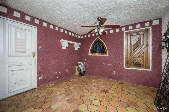 235 Quindaro Drive, Florissant, MO 63034