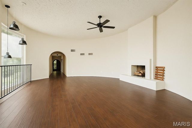235 Quindaro Drive, Florissant, MO 63034