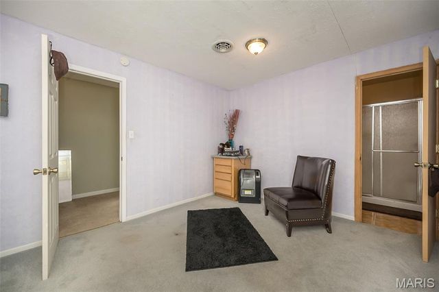 235 Quindaro Drive, Florissant, MO 63034