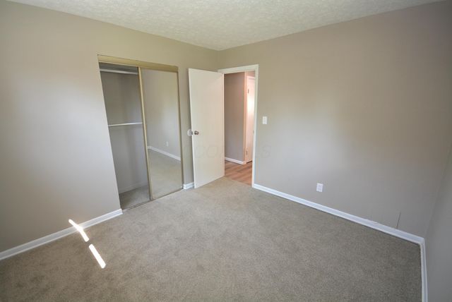 1283 Carolwood Avenue, Columbus, OH 43227