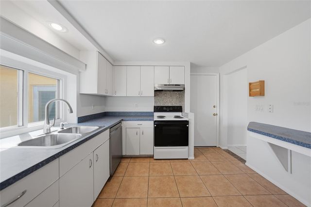 60 ROTONDA CIRCLE, Rotonda West, FL 33947