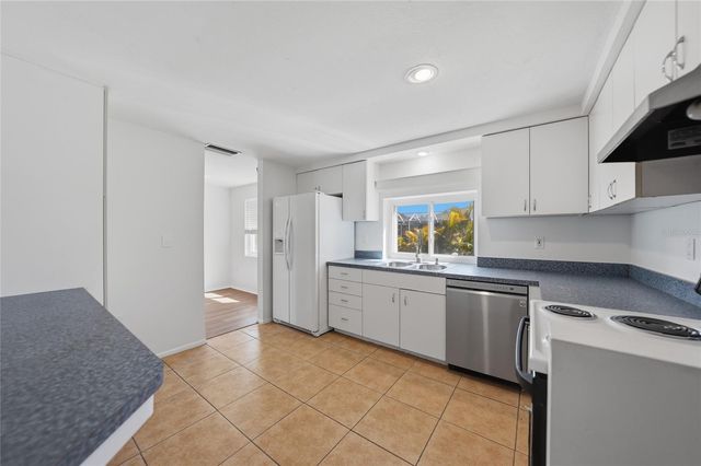 60 ROTONDA CIRCLE, Rotonda West, FL 33947