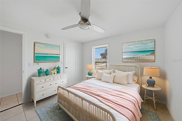 60 ROTONDA CIRCLE, Rotonda West, FL 33947