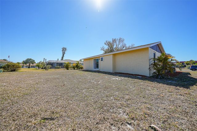 60 ROTONDA CIRCLE, Rotonda West, FL 33947