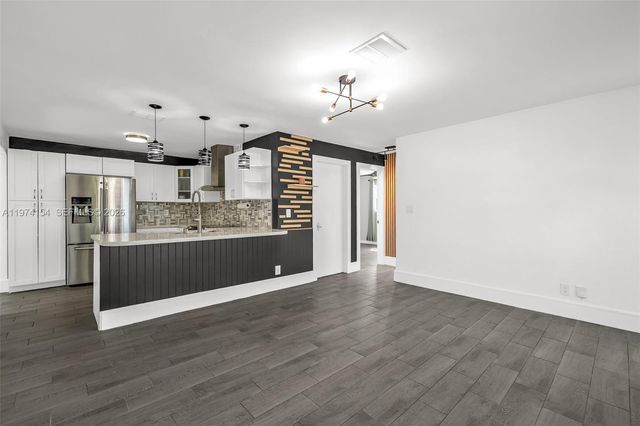 1151 NE 42nd Ct, Pompano Beach, FL 33064