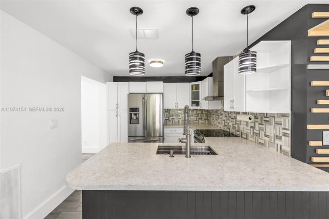 1151 NE 42nd Ct, Pompano Beach, FL 33064