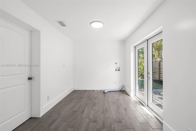 1151 NE 42nd Ct, Pompano Beach, FL 33064