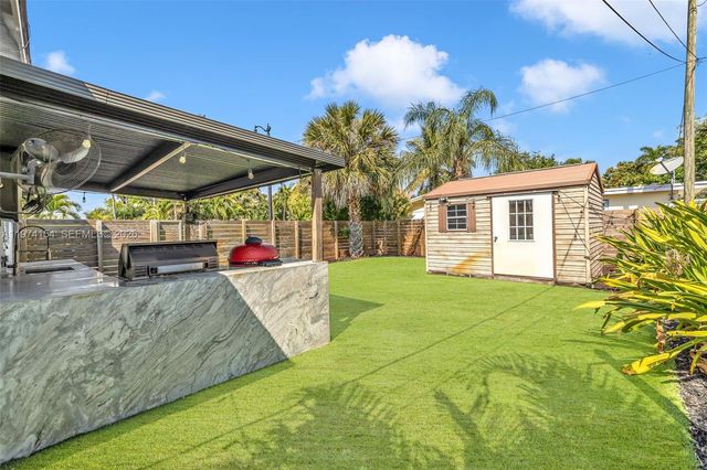 1151 NE 42nd Ct, Pompano Beach, FL 33064