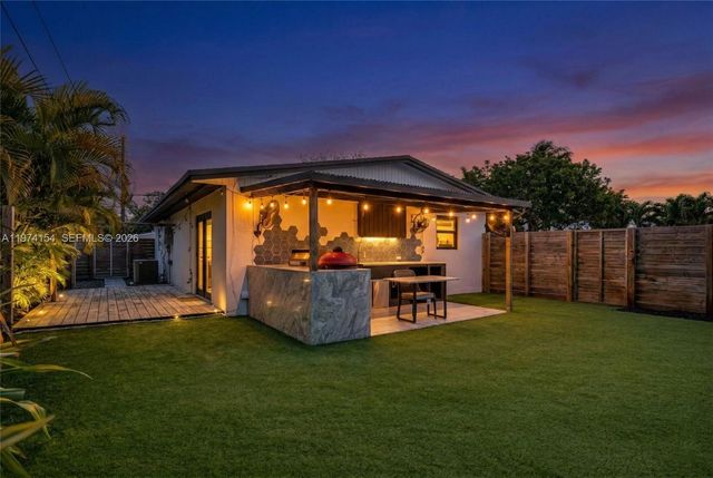 1151 NE 42nd Ct, Pompano Beach, FL 33064