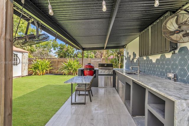 1151 NE 42nd Ct, Pompano Beach, FL 33064