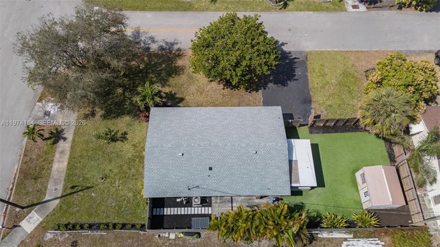 1151 NE 42nd Ct, Pompano Beach, FL 33064