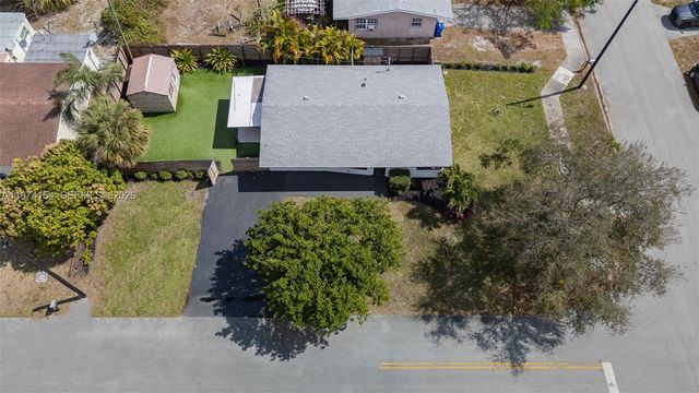 1151 NE 42nd Ct, Pompano Beach, FL 33064