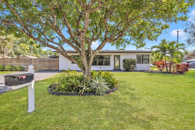 1151 NE 42nd Ct, Pompano Beach, FL 33064