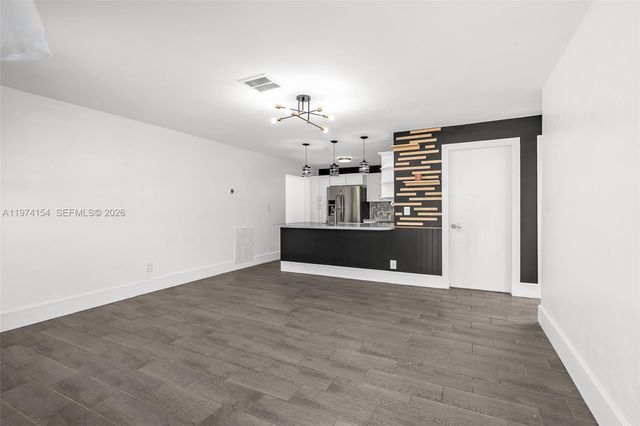 1151 NE 42nd Ct, Pompano Beach, FL 33064