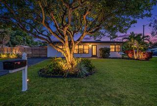 1151 NE 42nd Ct, Pompano Beach, FL 33064