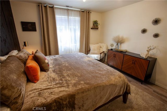 33067 Robin, Running Springs, CA 92382