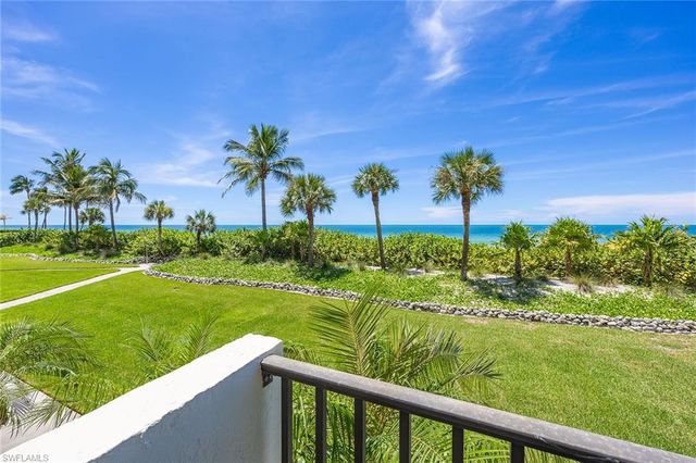 10475 Gulf Shore DR 114, Naples, FL 34108