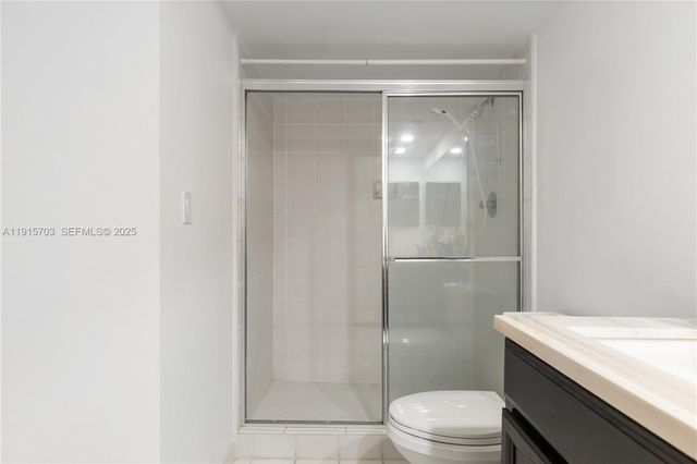 3300 NE 192nd Street 1603, Aventura, FL 33180