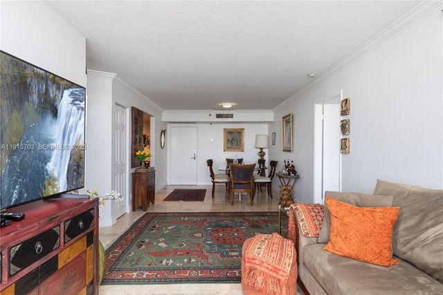 3300 NE 192nd Street 1603, Aventura, FL 33180