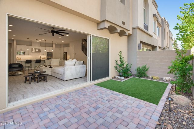 7492 E VIA DE LUNA Drive, Scottsdale, AZ 85255
