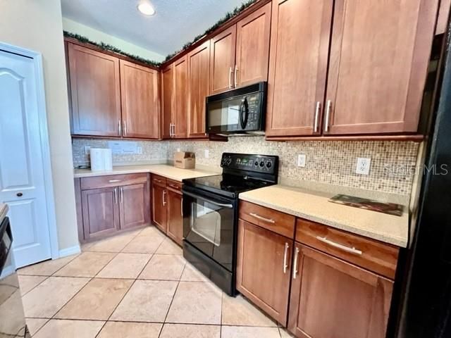 11729 MANISTIQUE WAY, New Port Richey, FL 34654