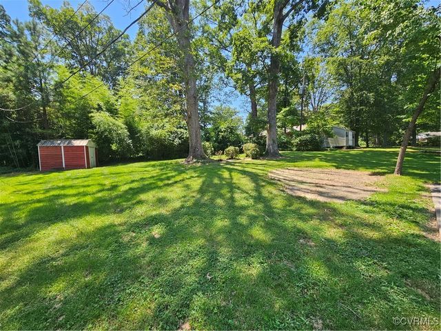6947 Montauk Dr, Richmond, VA 23225