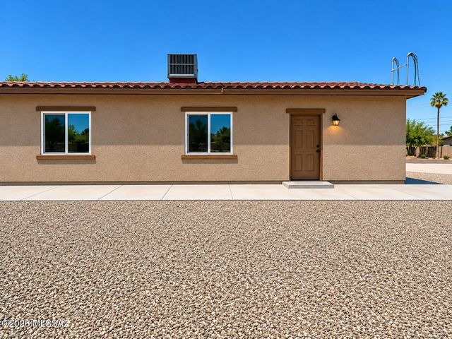 3468 S 9th Avenue, Tucson, AZ 85713