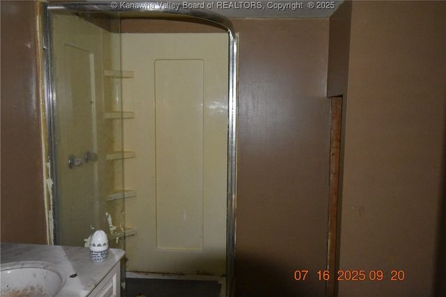 168 Harmon Road, Charleston, WV 25314