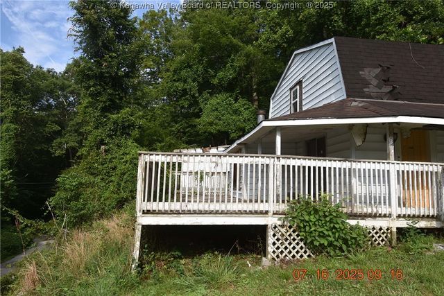 168 Harmon Road, Charleston, WV 25314