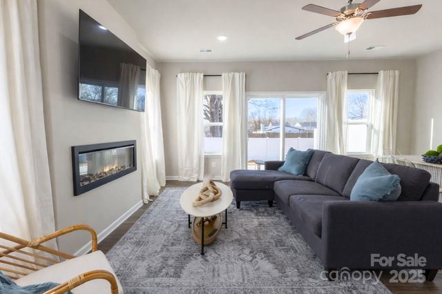 5953 Wallace Avenue, Charlotte, NC 28212