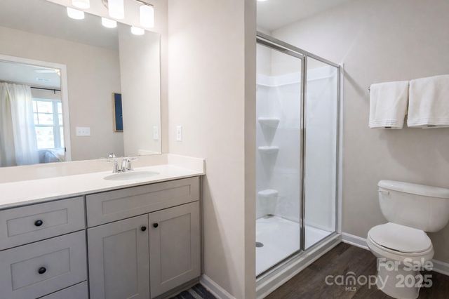 5953 Wallace Avenue, Charlotte, NC 28212