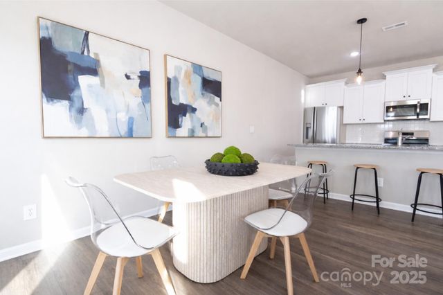 5953 Wallace Avenue, Charlotte, NC 28212