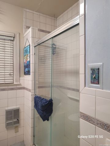 250 W Mandalay, San Antonio, TX 78212